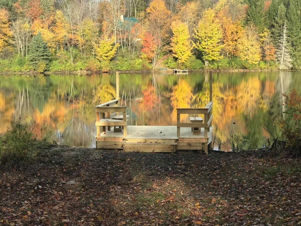 Hidden Lakefront Retreat * Sherburne